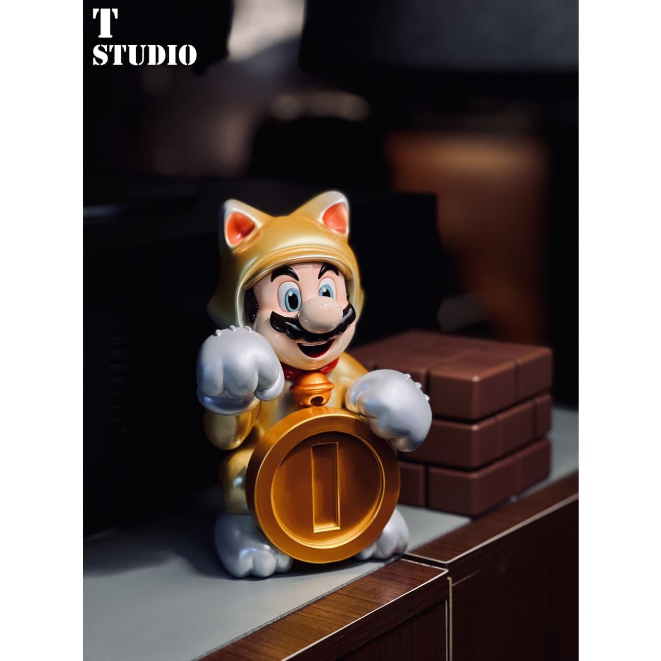 T Studio - Lucky Cat Mario [2 Variants]