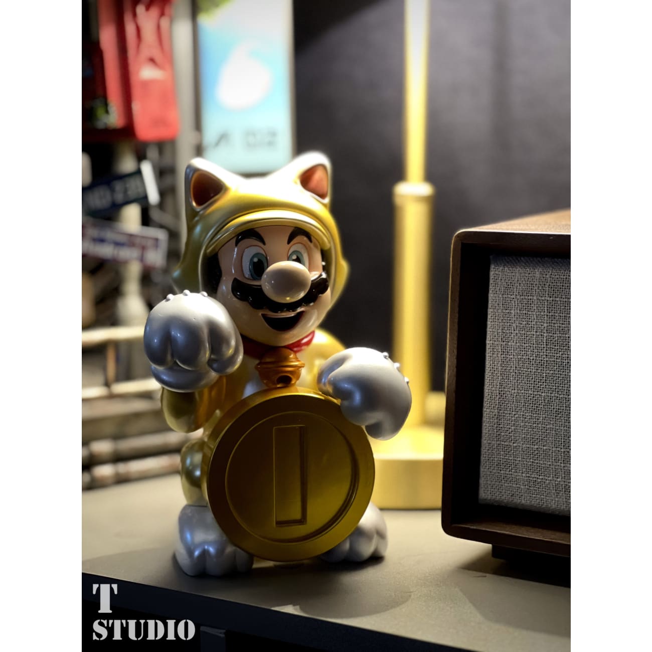 T Studio - Lucky Cat Mario [2 Variants]