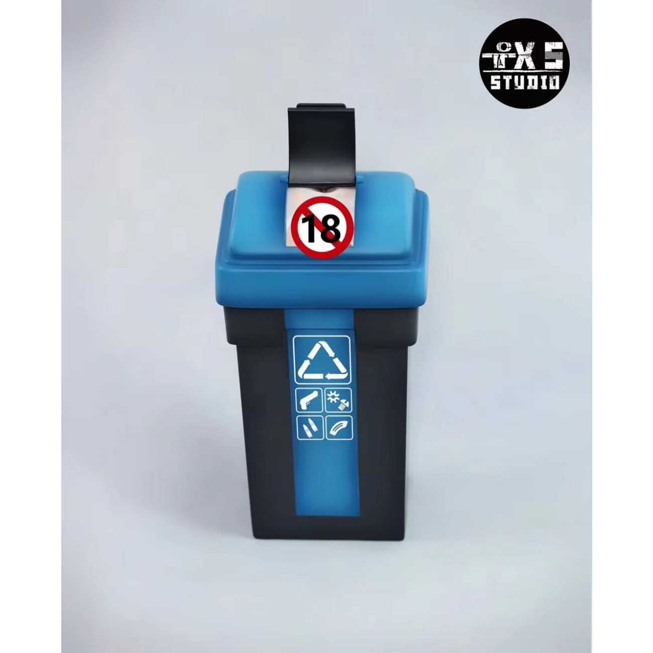 T.X.S Studio - Trash Cup (Aircraft Cup) 