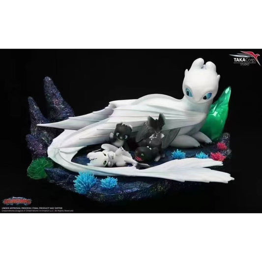 Taka Corp Studio - Light Fury & Night Light Babies 