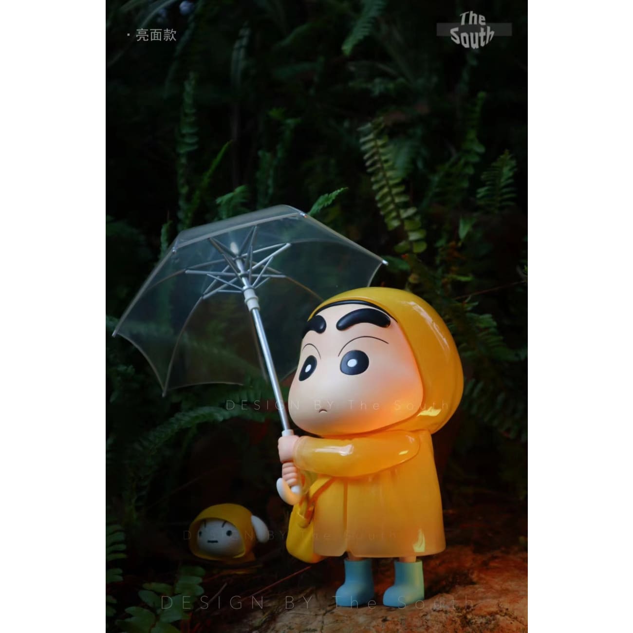 The South Studio - Raincoat Shinnosuke Nohara [2 Variants]