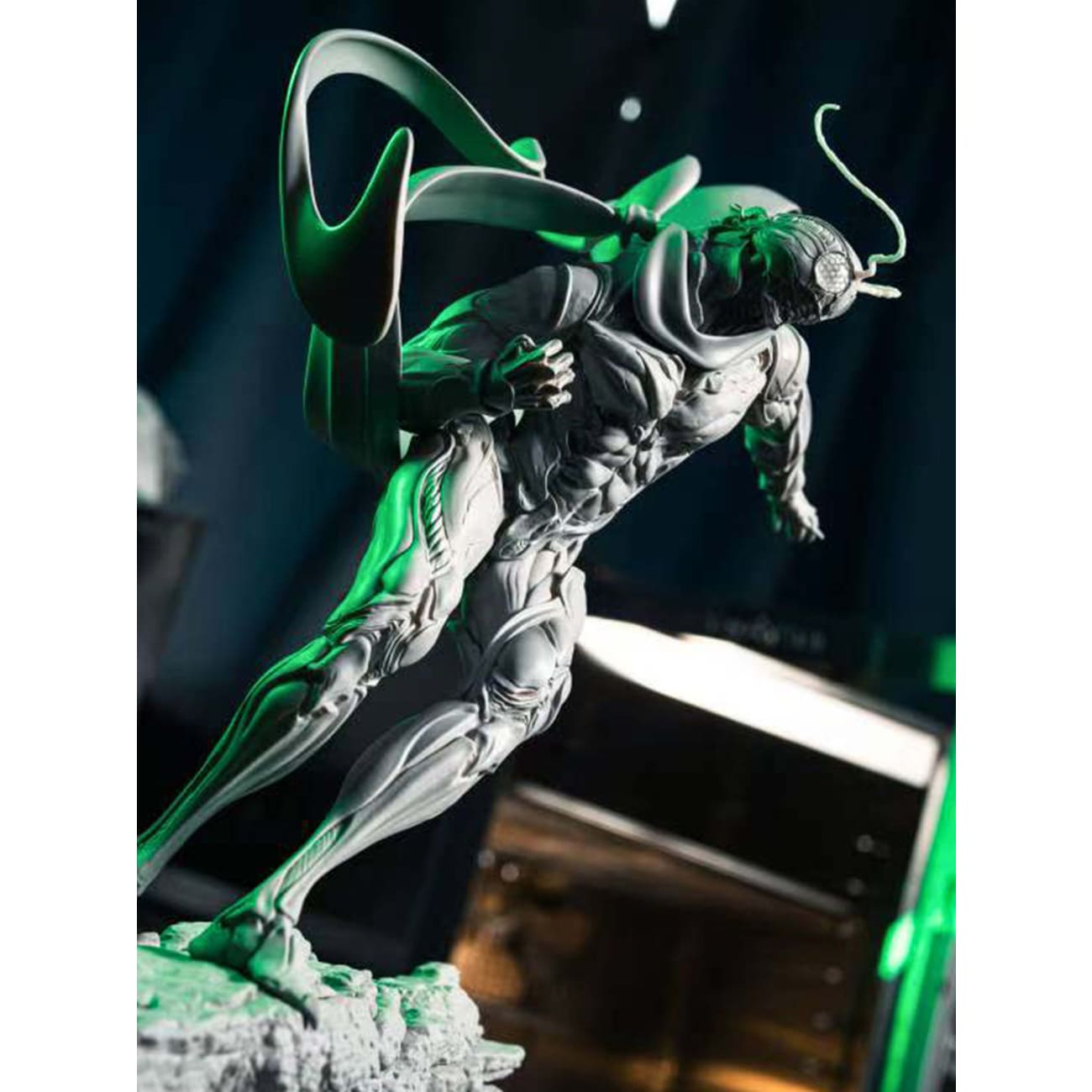 Tian Ye Studio - Locust Man Grey Kit Ver.