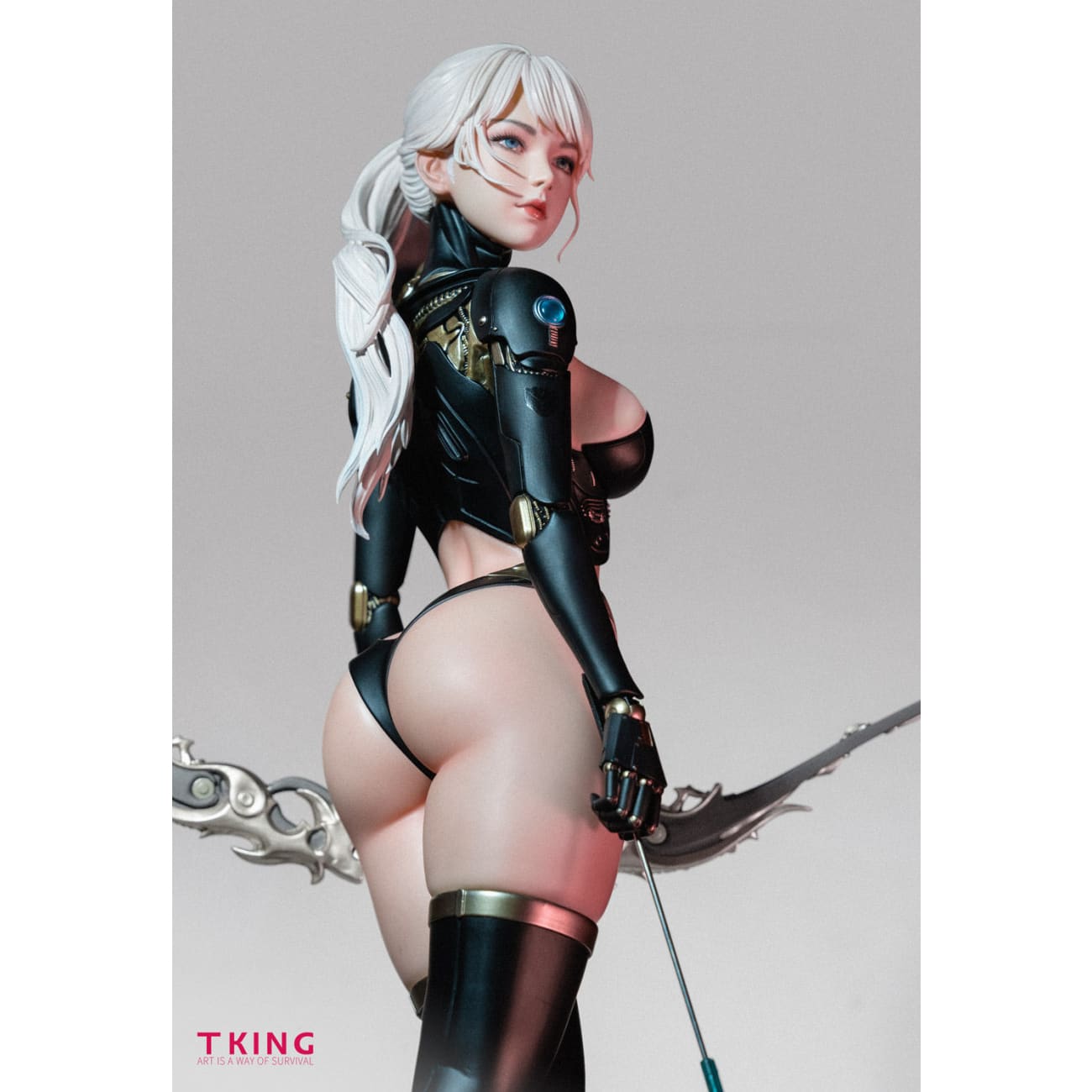 TKING Studio - Robot Ellie