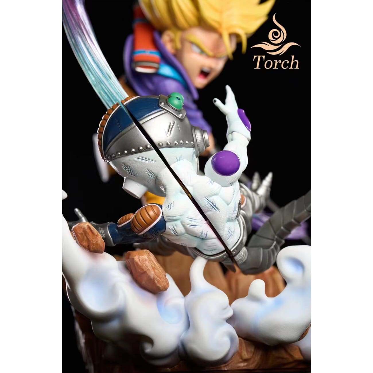 Torch Studio - Trunks vs Frieza 