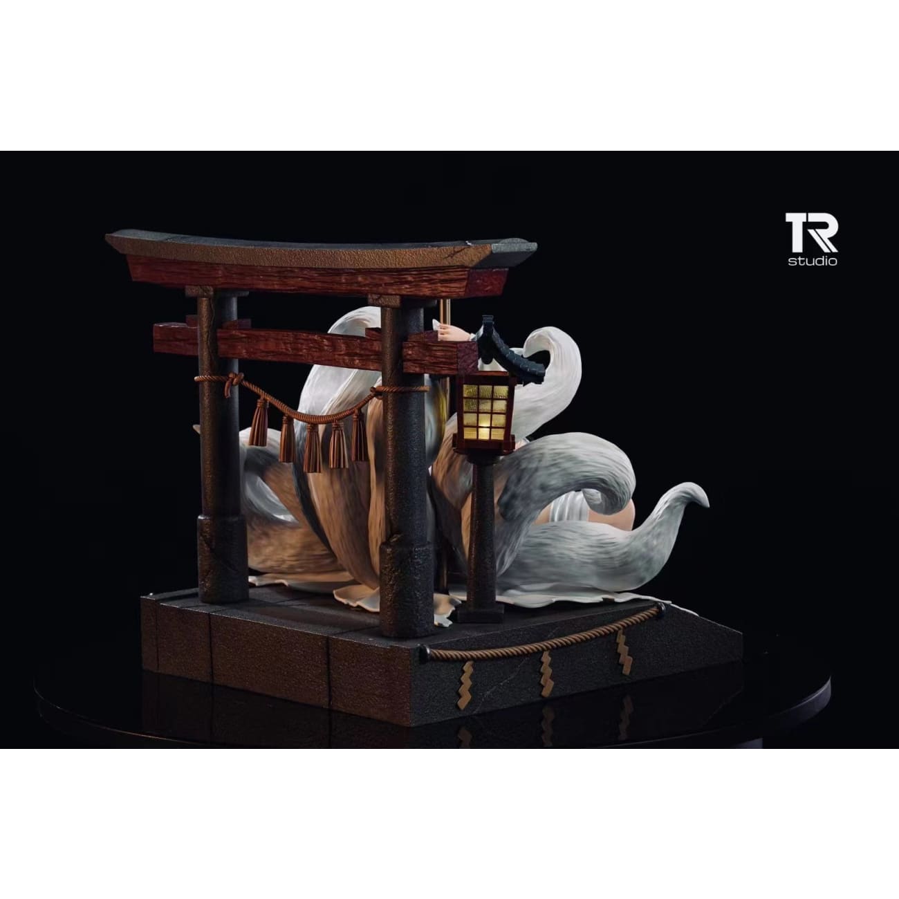 Tr Studio - Nine Tail Fox [standard / Deluxe]
