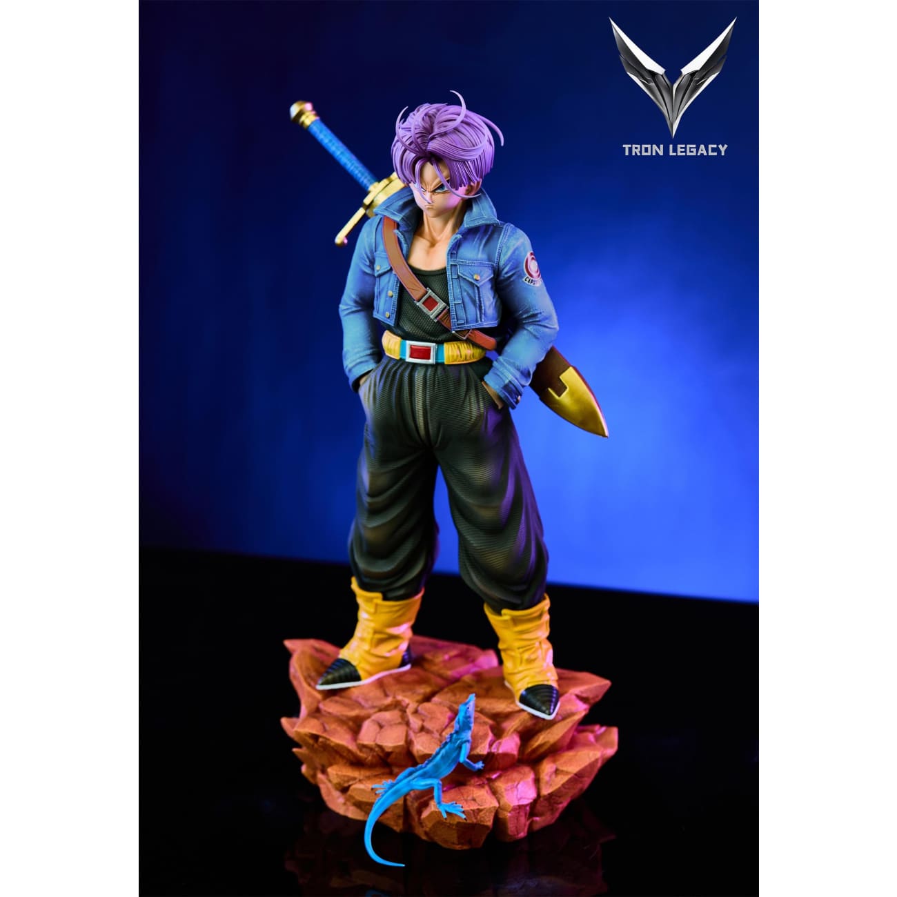 Tron Legacy Studio - Future Boy Trunks