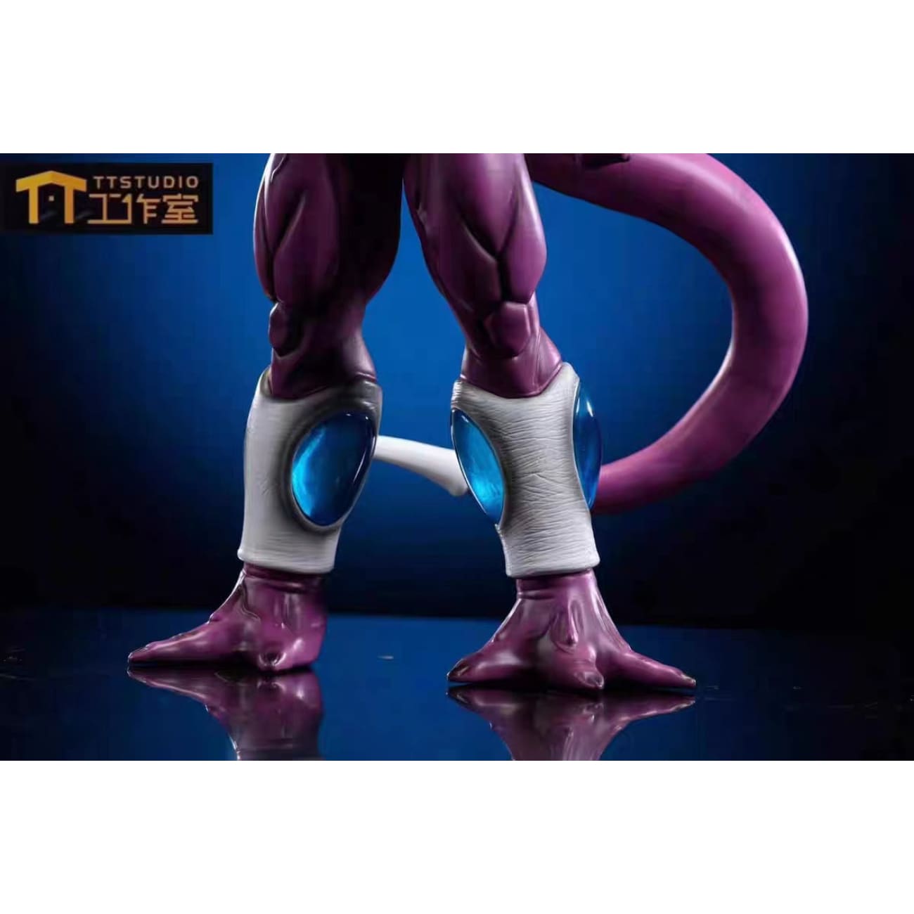 TT Studio - Cooler [2 Variants]