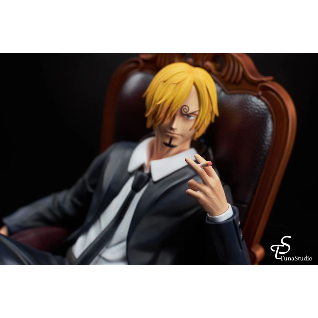 Tuna Studio - Sitting Vinsmoke Sanji