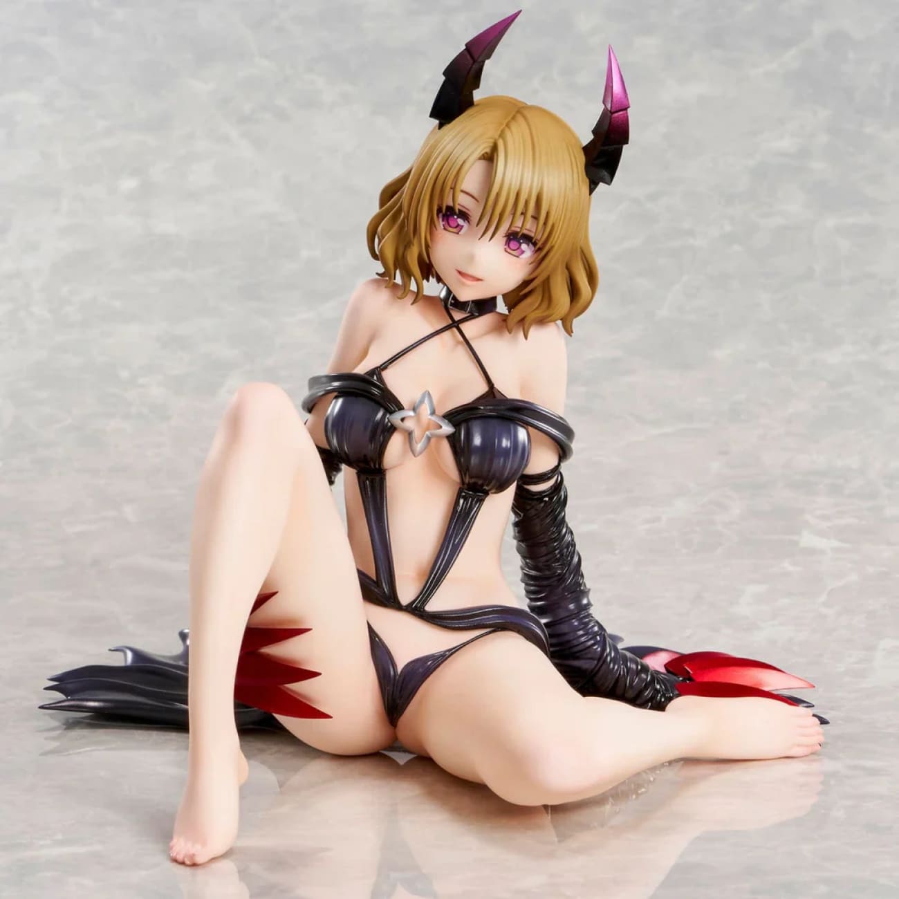 Union Creative - Risa Momioka Darkness Ver.