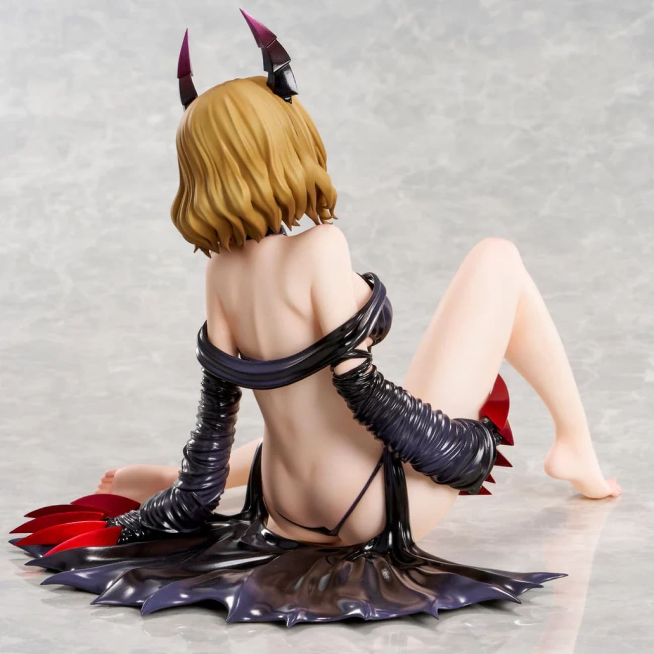 Union Creative - Risa Momioka Darkness Ver.