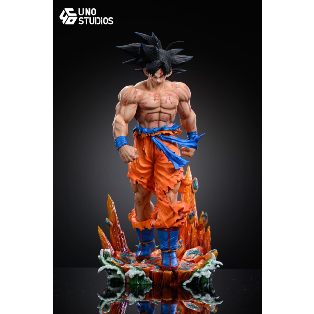 UNO Studio - 1/5 Scale Son Goku vs Frieza / 1/3 Scale Son Goku
