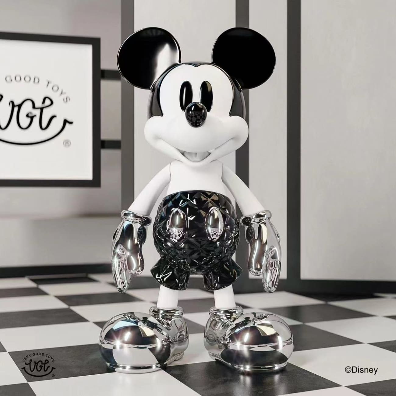 VGT - EGO Mickey Pineapple Bling 800%