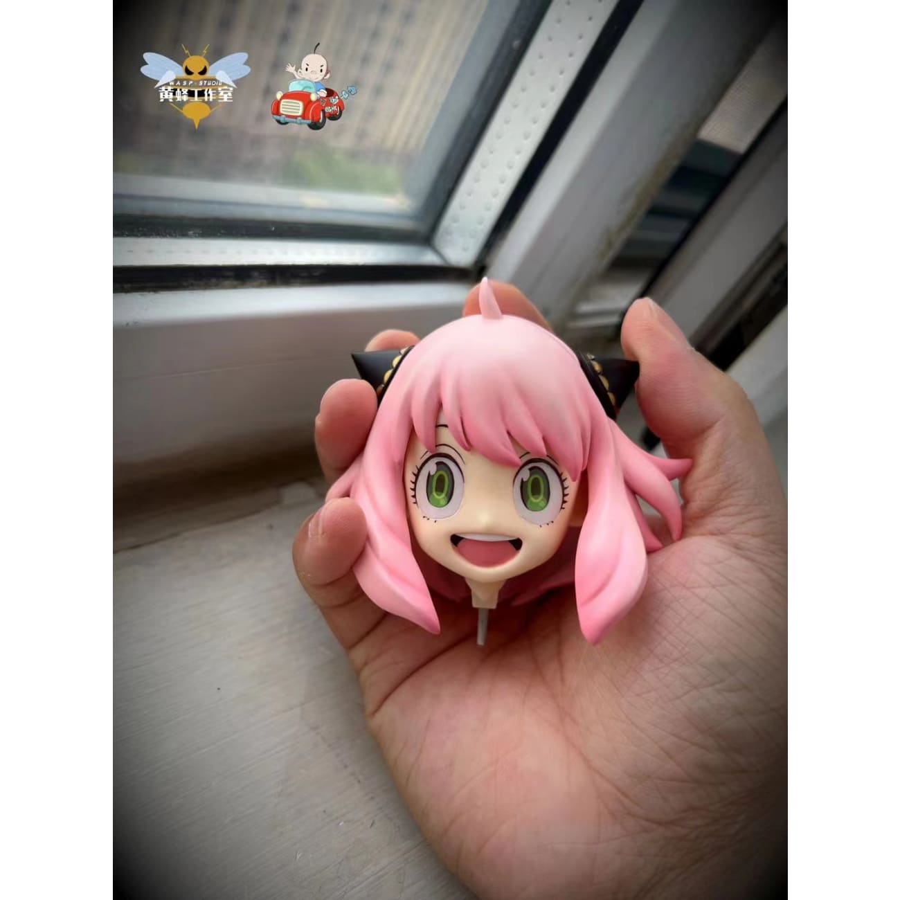 WASP Studio X A.m Comics House - Anya Forger in Loid Suitcase
