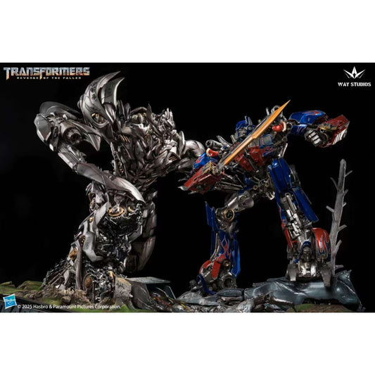 Way Studios - Optimus Prime vs Megatron [Licensed]