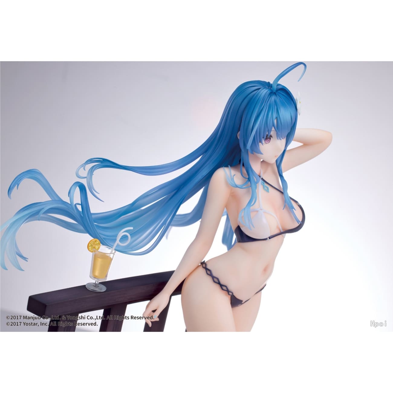 WINGS Studio - Helena Shimmering Triangle Wave Ver.