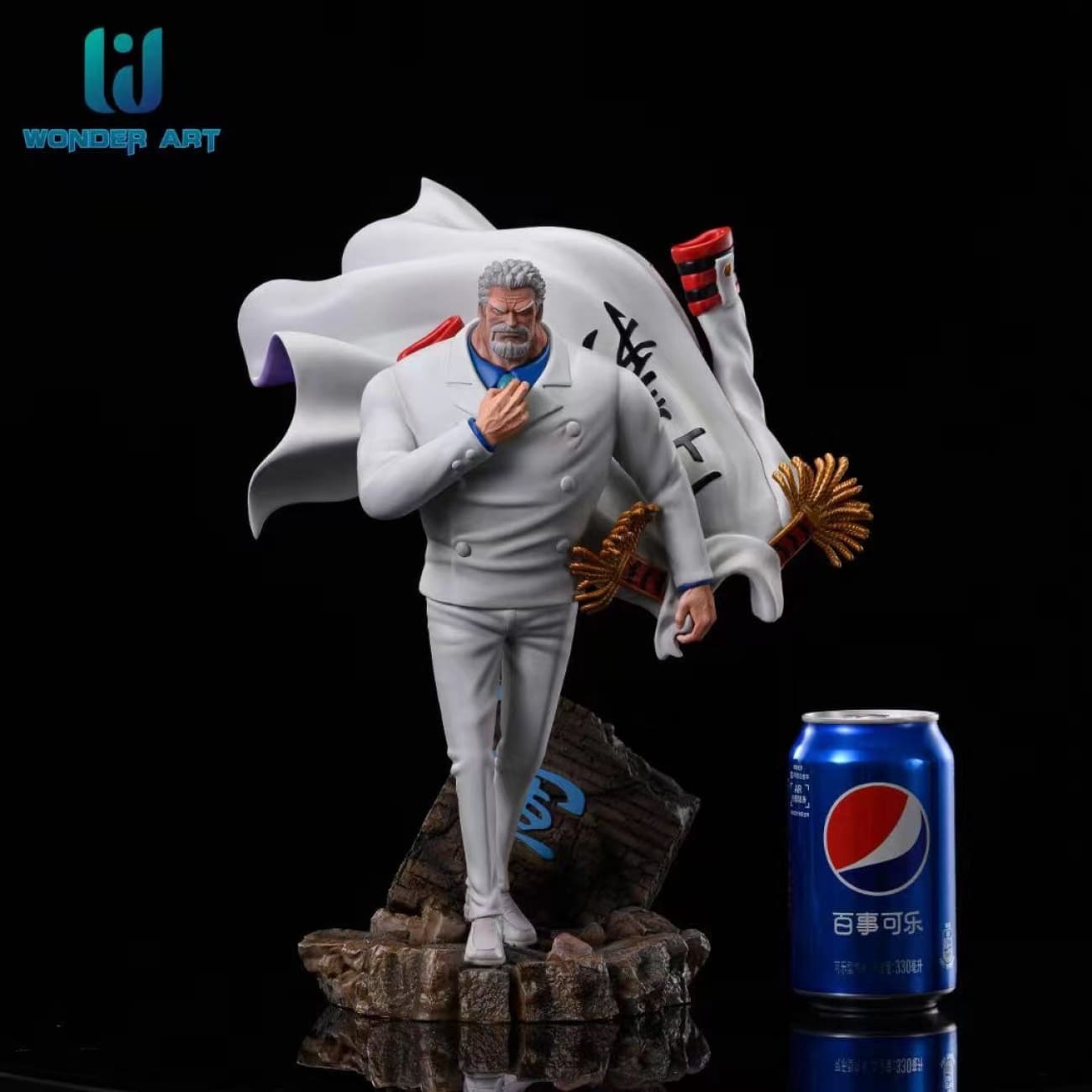 Wonder Art Studio - Monkey D. Garp [Black Uniform/ White Uniform]