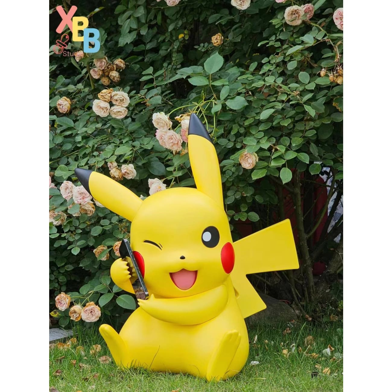 XBB Studio - Pikachu Wireless Powerbank