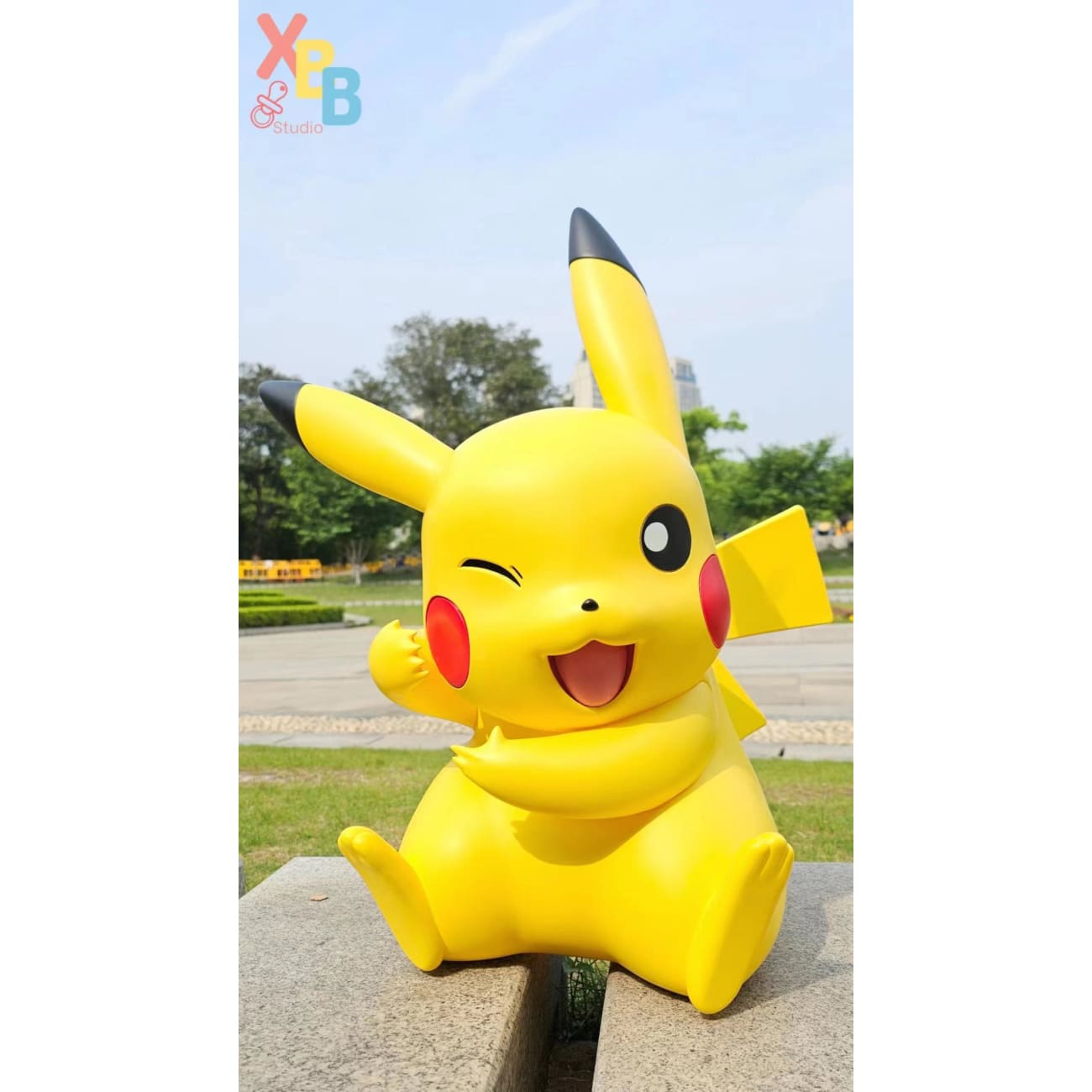 XBB Studio - Pikachu Wireless Powerbank