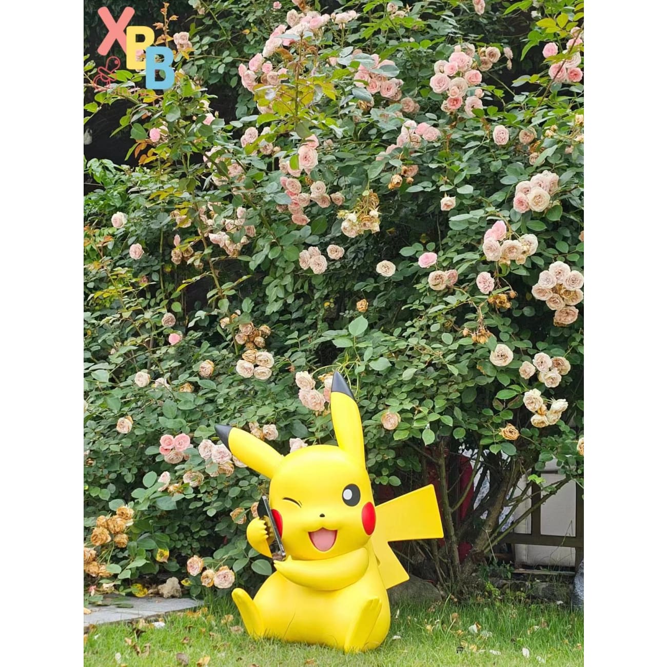 XBB Studio - Pikachu Wireless Powerbank