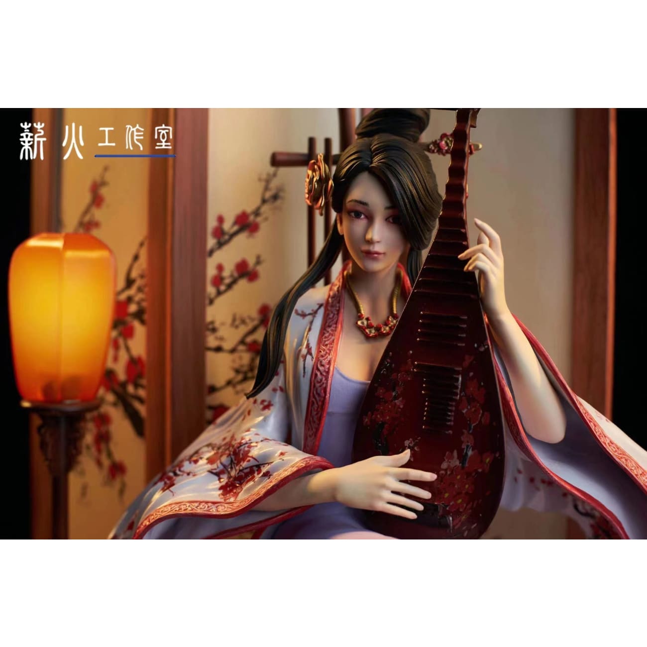 Xin Huo Studio - Pipa 'Plum blossom' [2 Variants]