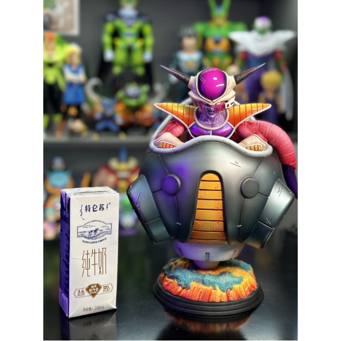 Xing Gui Studio - Baby Stroller Frieza [2 Variants]