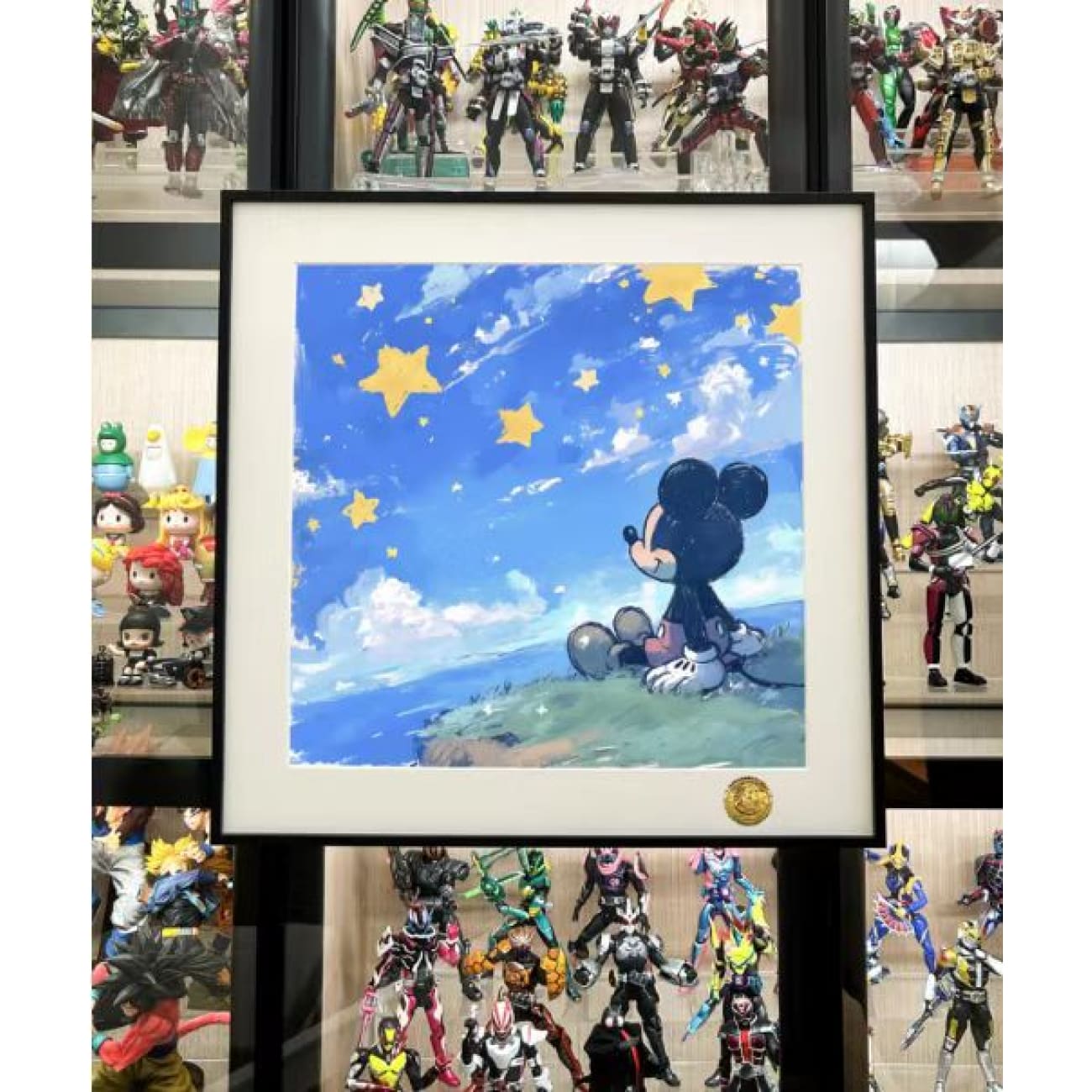 Xing Kong Studio - Looking Up Mickey Mouse Disney Poster Frame