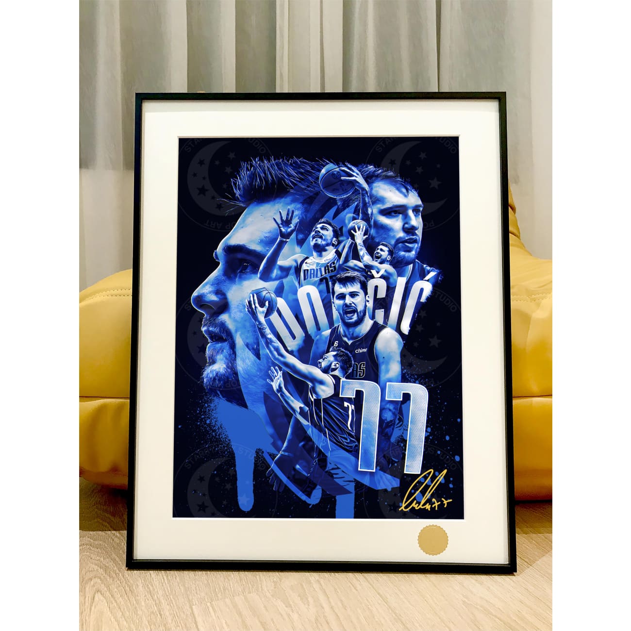 Xing Kong Studio - Luka Doncic Poster Frame
