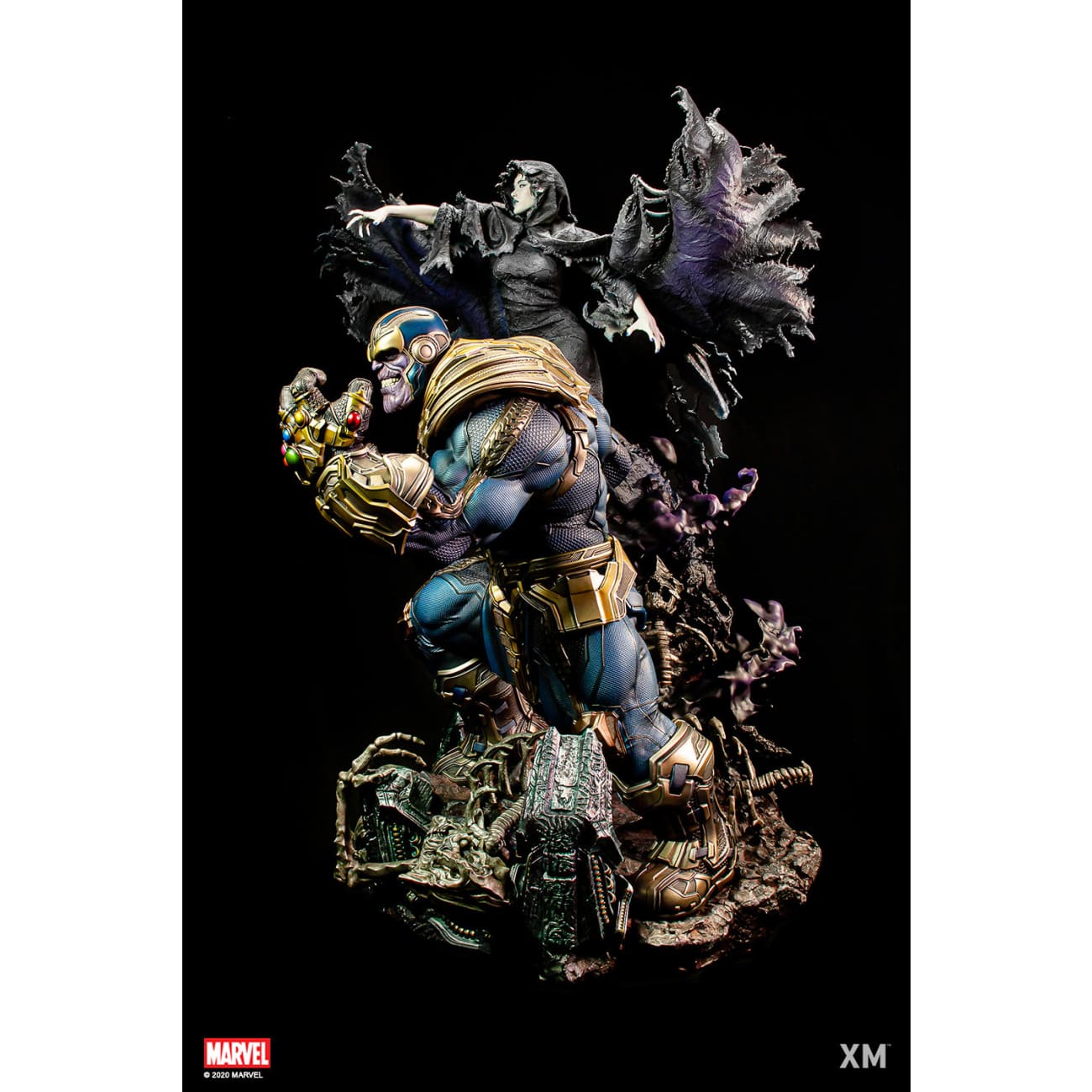 Xm Studios - Thanos with Lady Death - Preloved