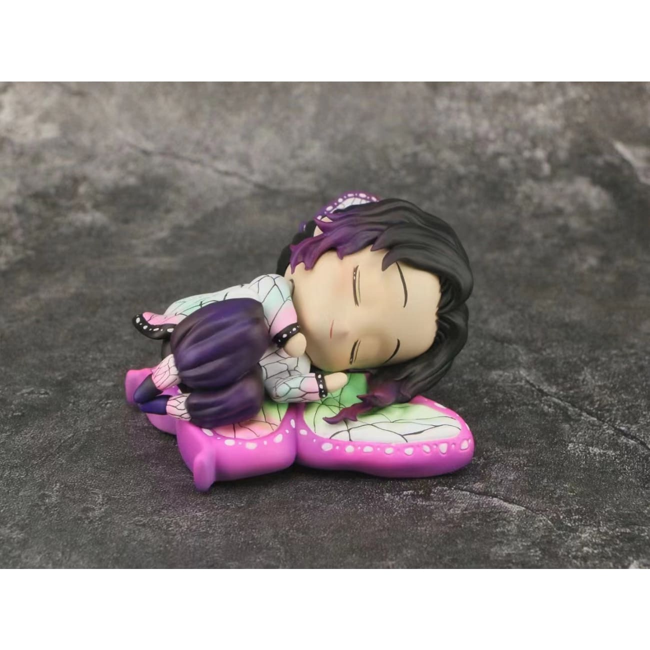  Xuan Yue Studio - Sleeping Kocho Shinobu