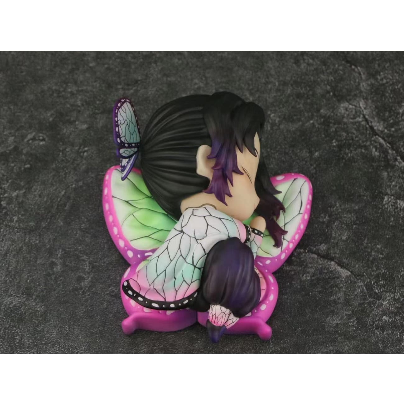  Xuan Yue Studio - Sleeping Kocho Shinobu