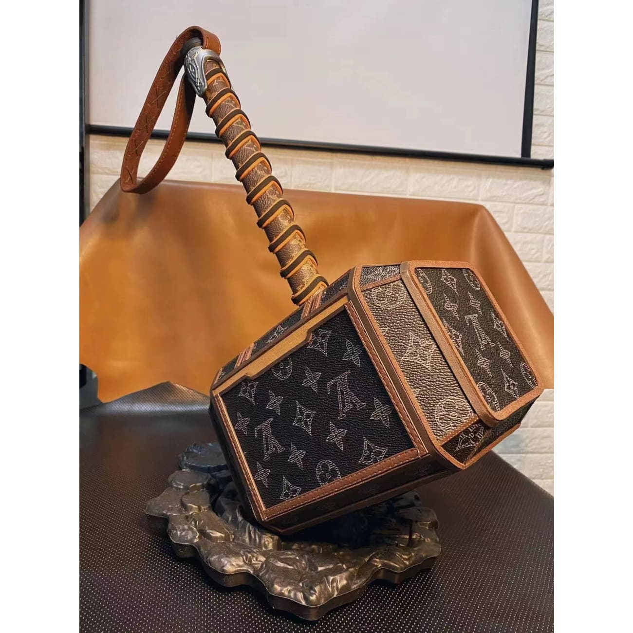 YDP Studio - Thor’s Hammer Mjolnir