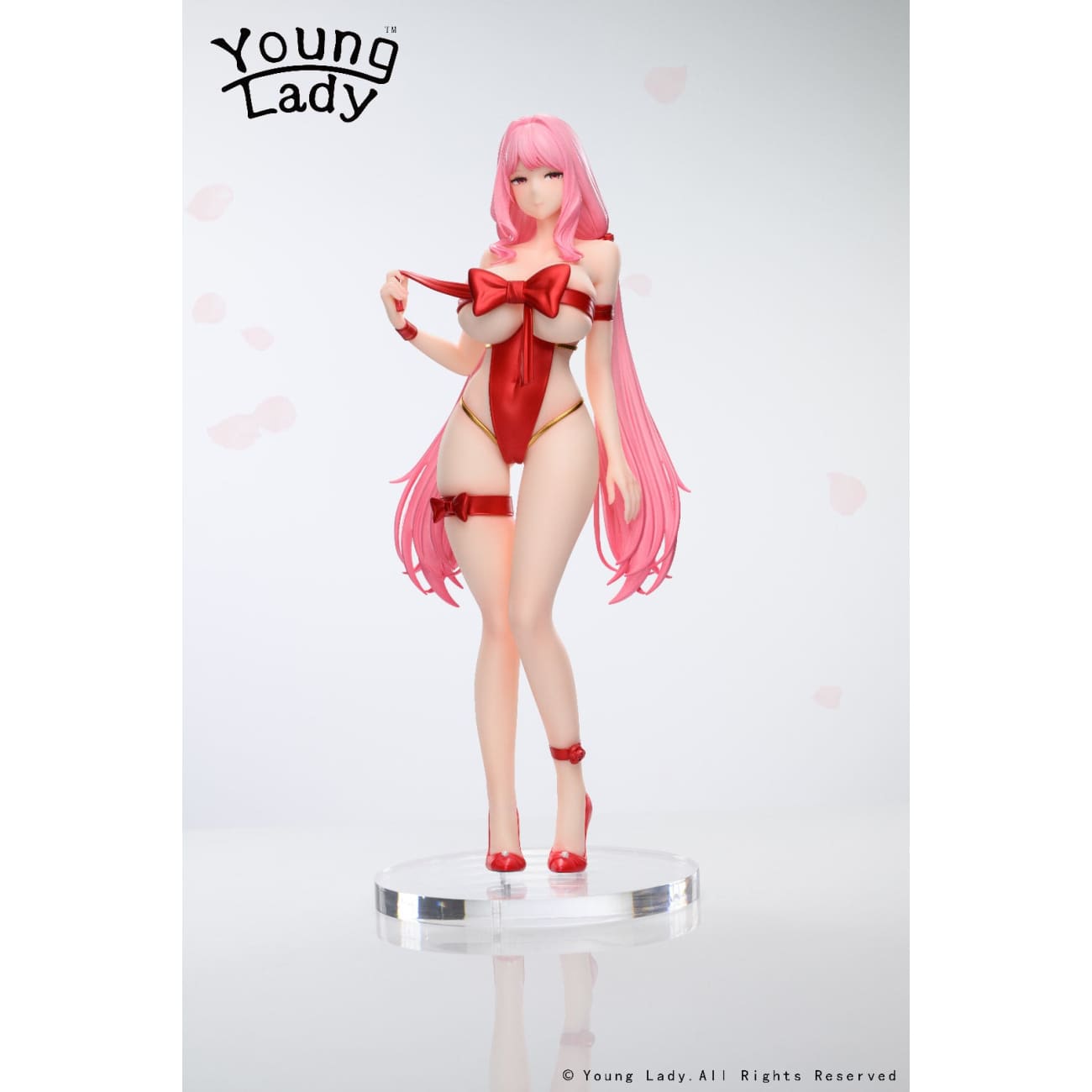 Young Lady Studio - Miss Present Ganay