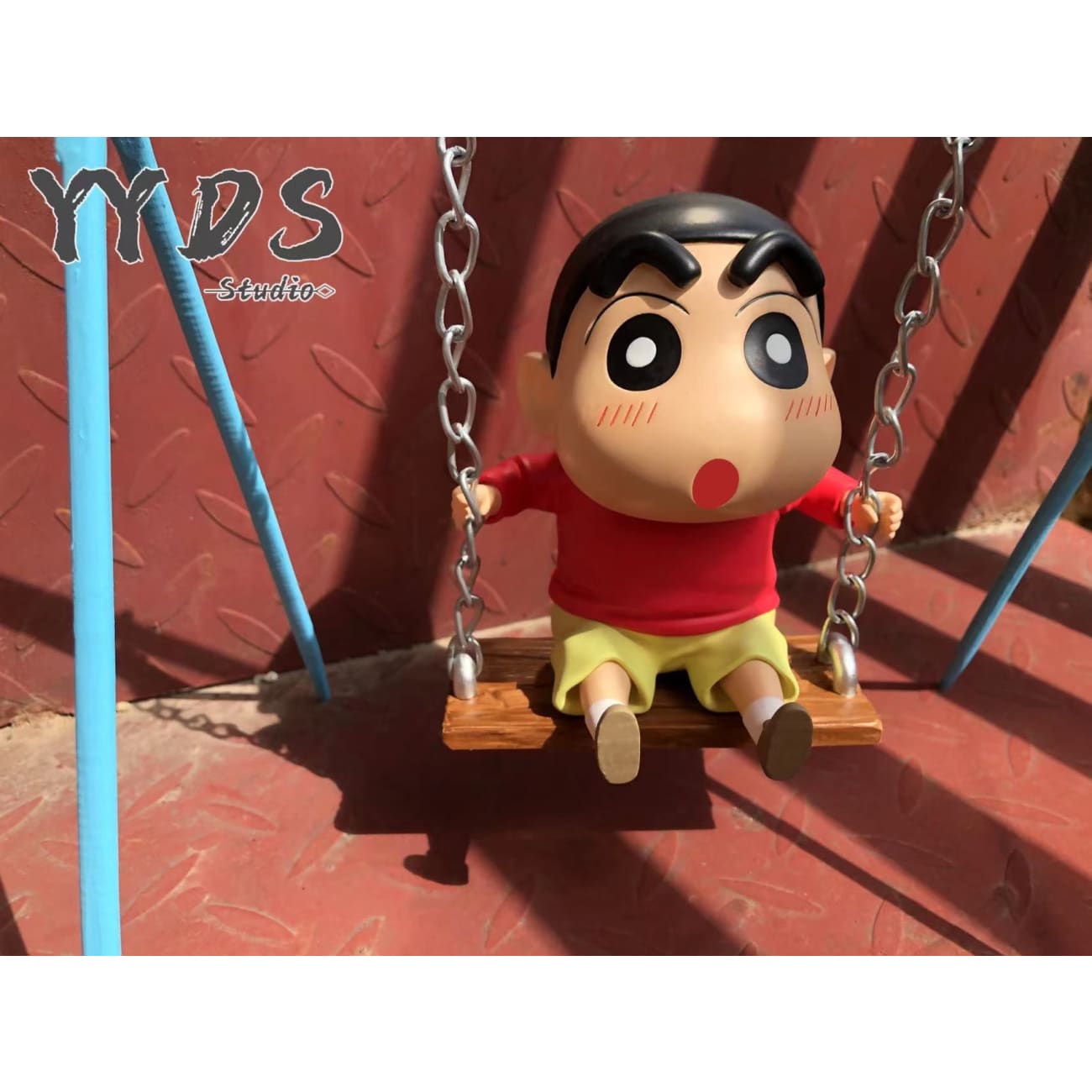 YYDS Studio - Crayon Shin Chan on Swing