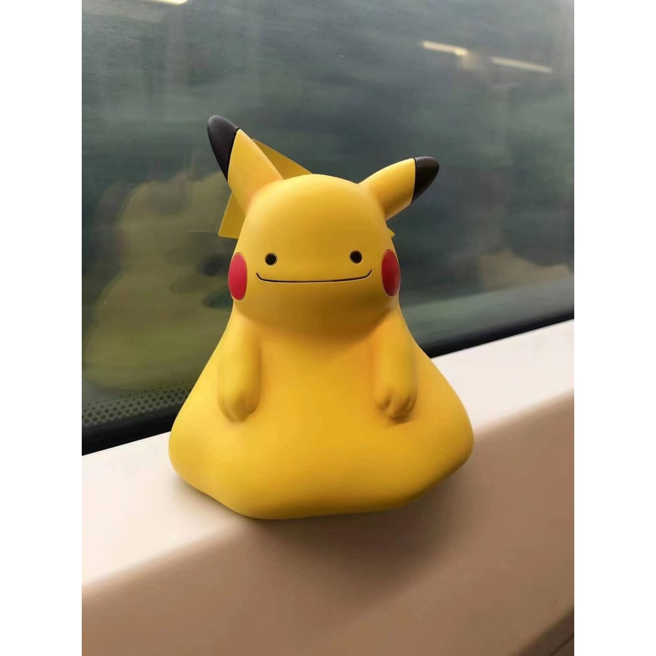 YYDS Studio - Pikachu Cosplay Ditto