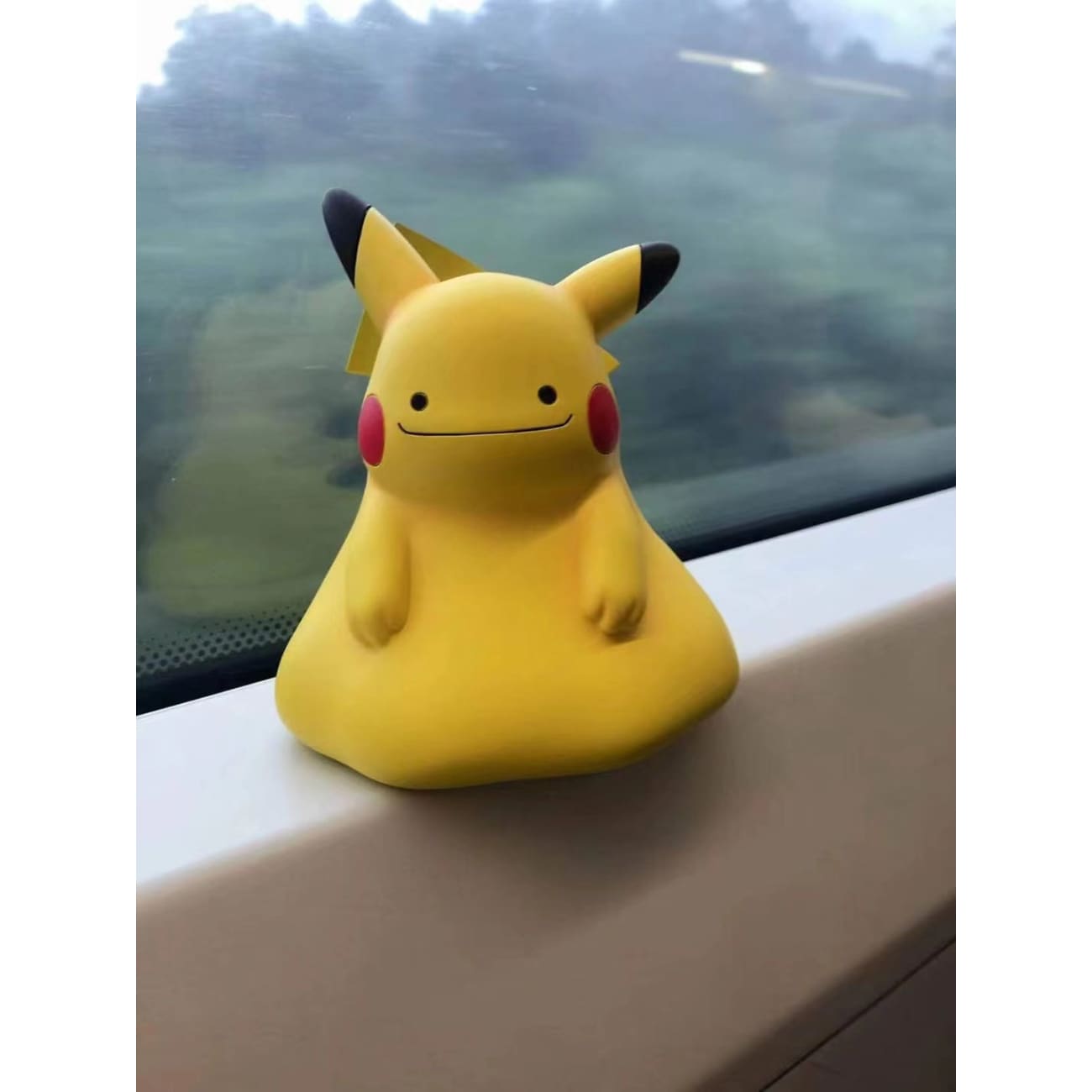 YYDS Studio - Pikachu Cosplay Ditto