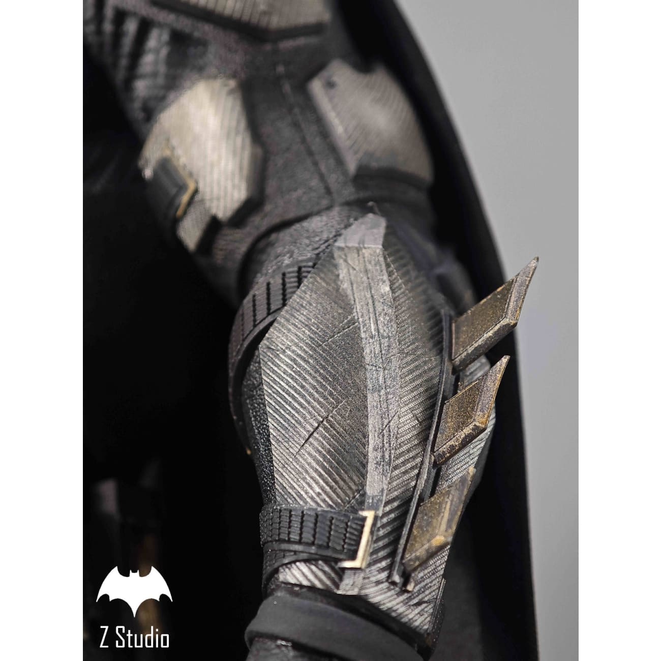 Z Studio - Batman Trilogy III JL Tactical Chinese Armor [2 Variants]