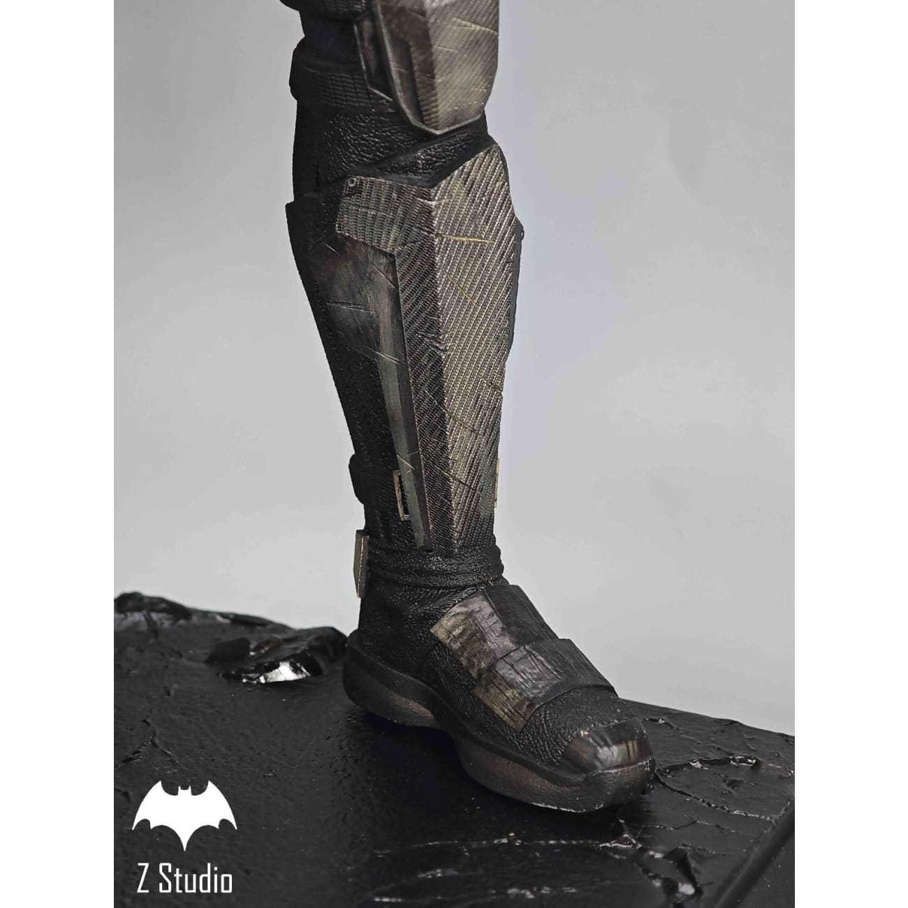 Z Studio - Batman Trilogy III JL Tactical Chinese Armor [2 Variants]