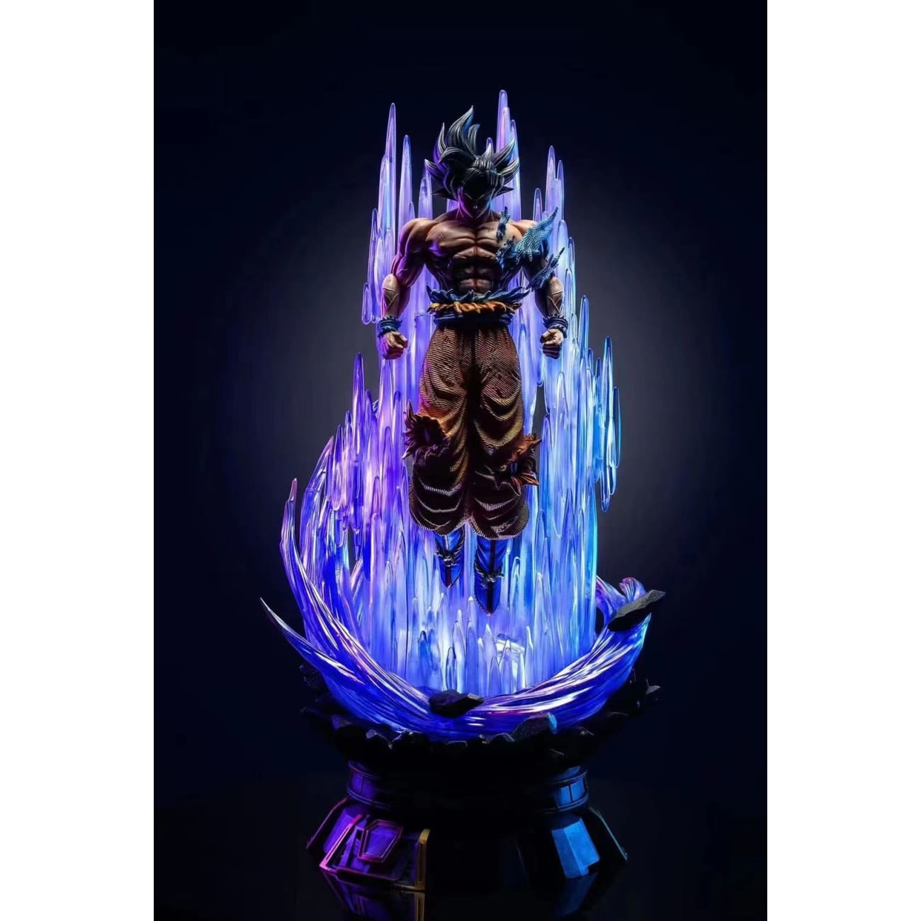 ZBC Studio - Ultra Instinc Son Goku [2 Variants]