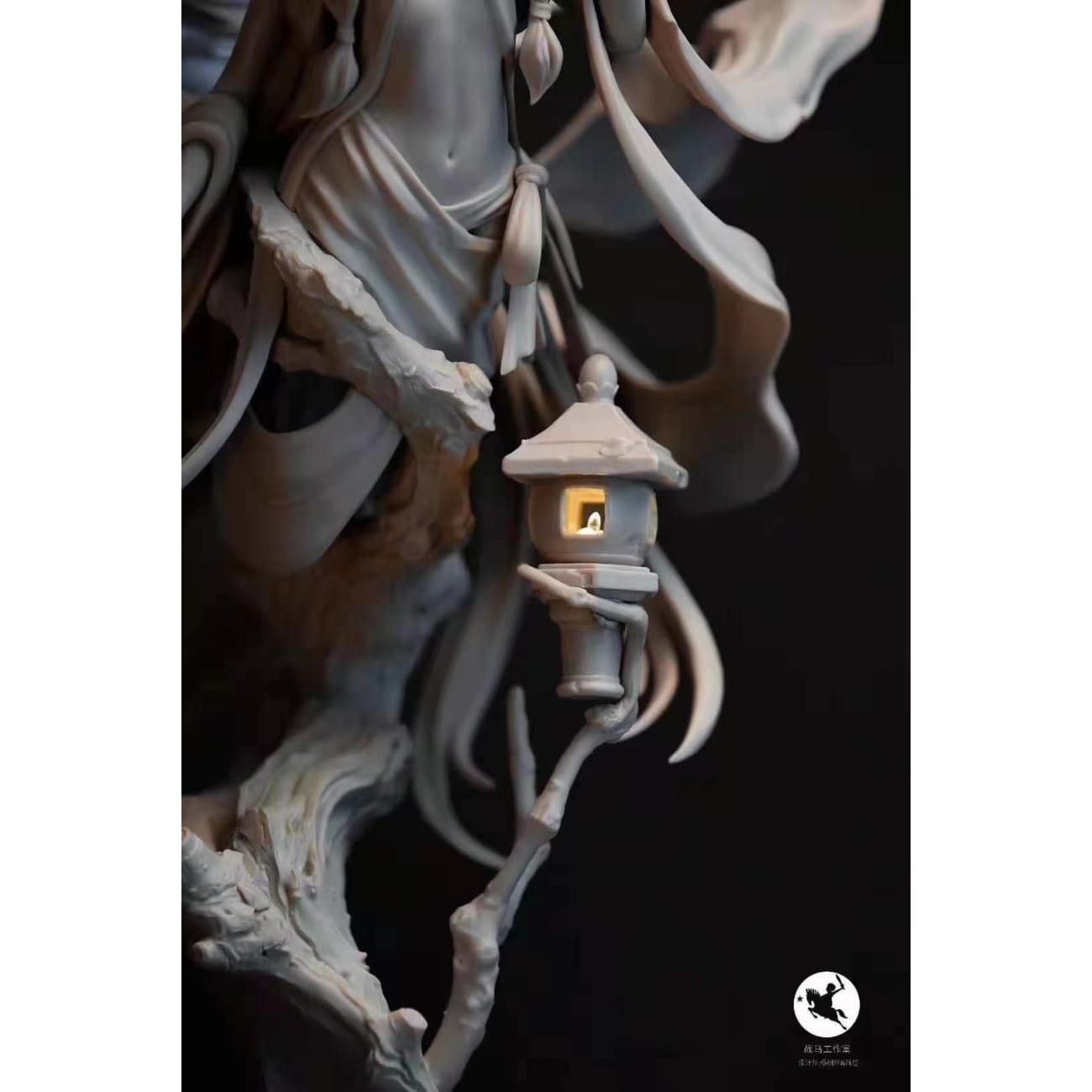 Zhan Ma Studio - Flowers Language in Grey Scale