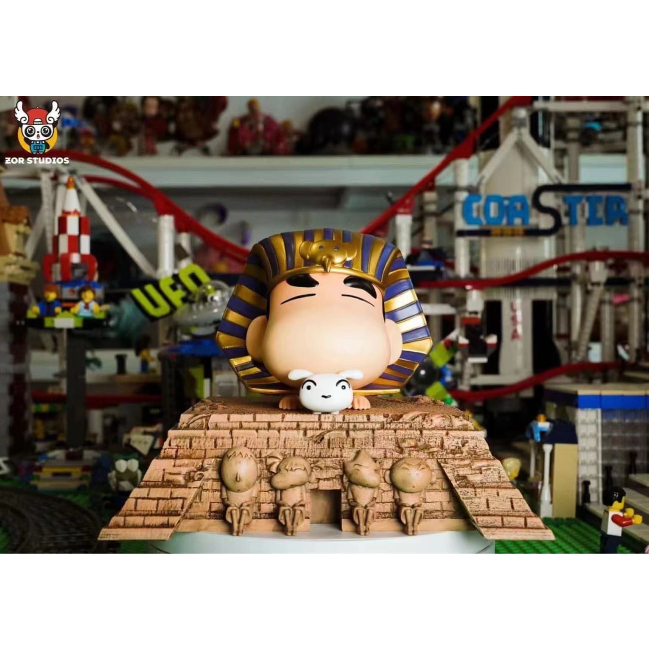 ZOR Studio - Crayon Shin Chan Pyramid 