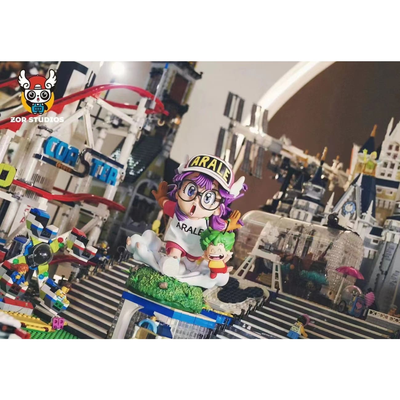 ZOR Studios - Running Norimaki Arale and Gatchan