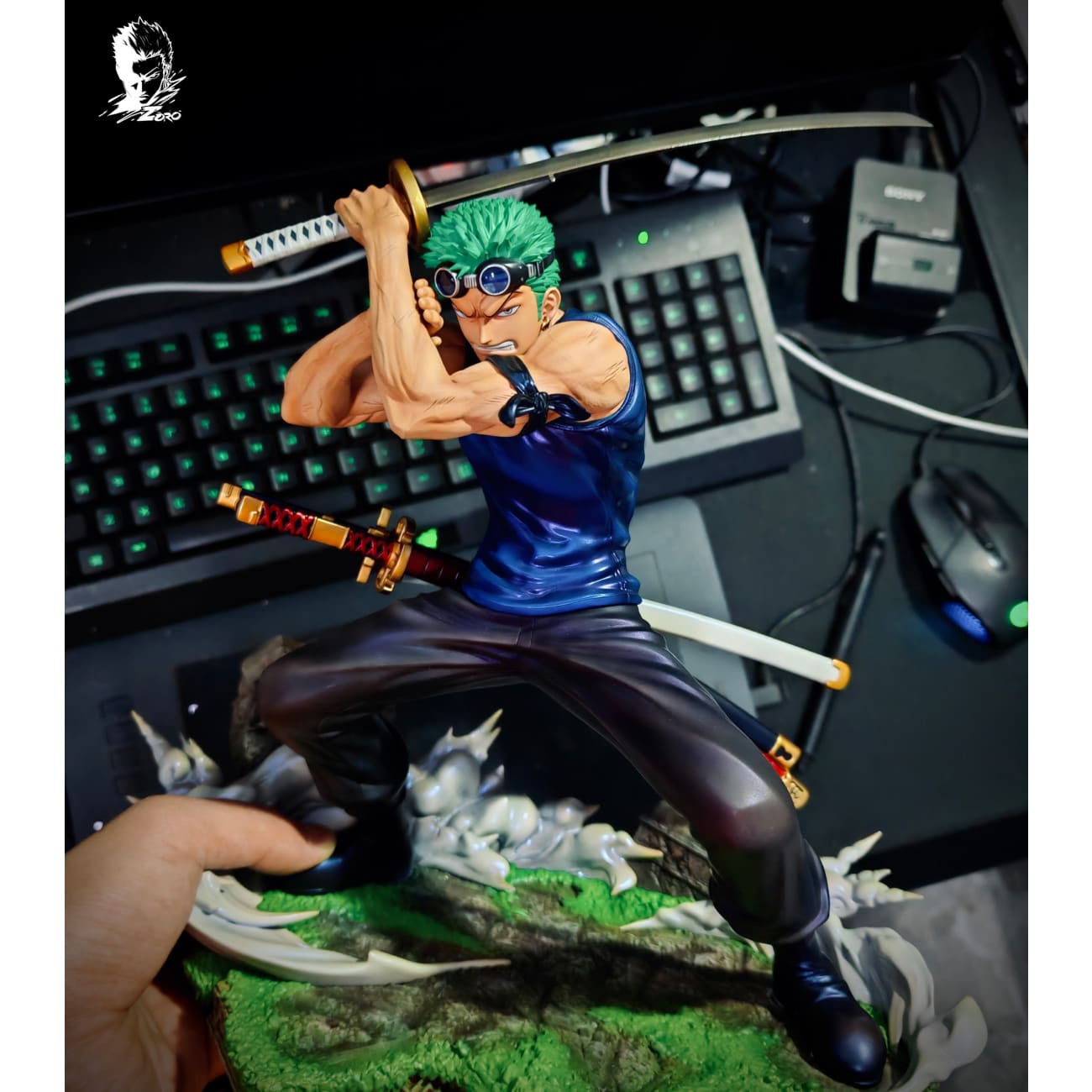 Zoro Studio - Roronoa Zoro [2 Variants]