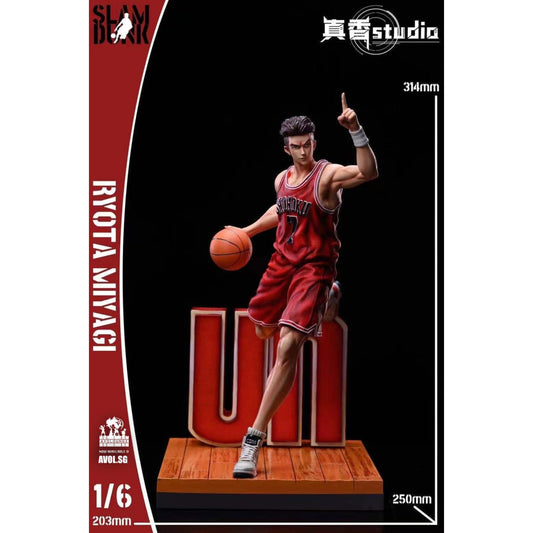 ZX Studio - Miyagi Ryota (White Top/ Red Top) [1/6 scale]