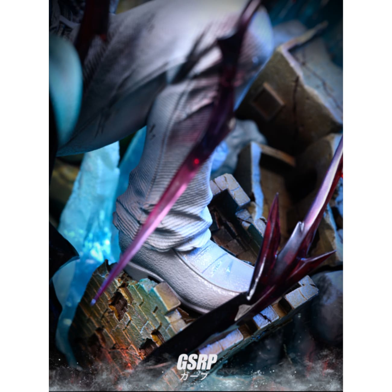 ZZDD Studio - Monkey D. Garp [2 Variants]