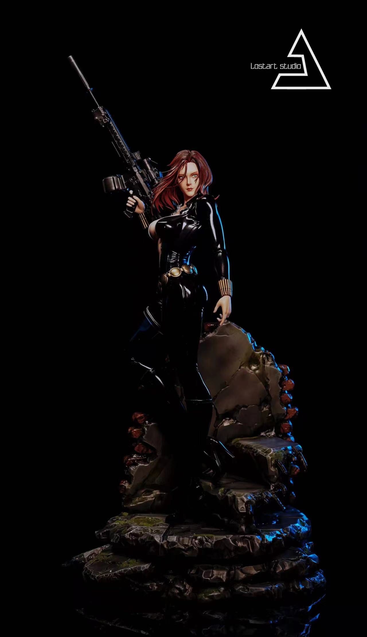 Lostart Studio - Black Widow [ Black / White]