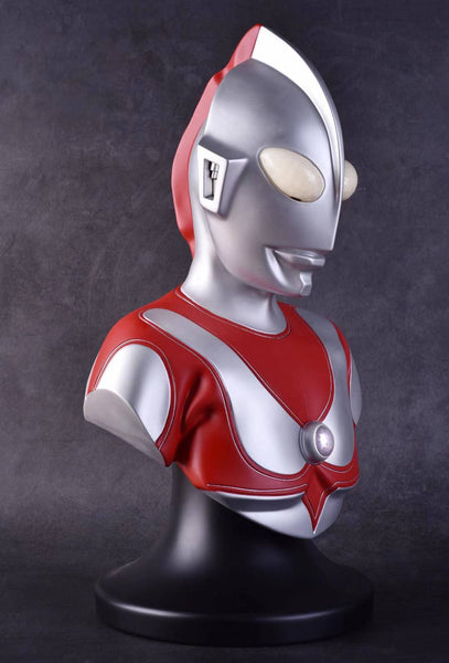 ASS Studio - Ultraman bust