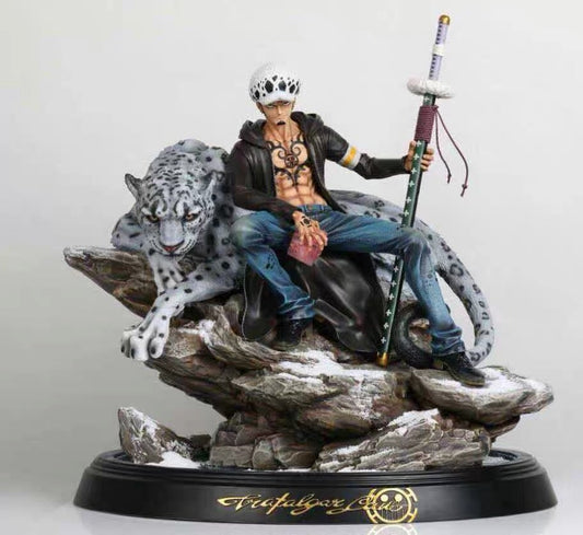 Black Pearl Studio - Vip Law Resin Statue
