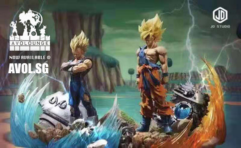 JD Studio - Son Goku Base in Orange Glow (on Green/ Blue gras patch)