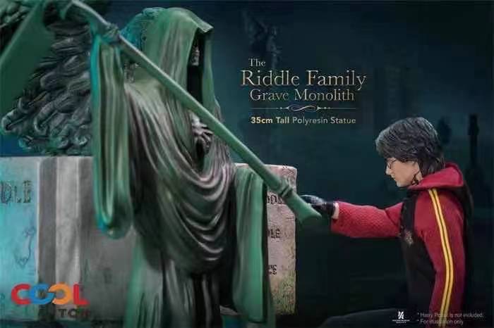 Cool Toys - The Riddle Family Grave Mountain 