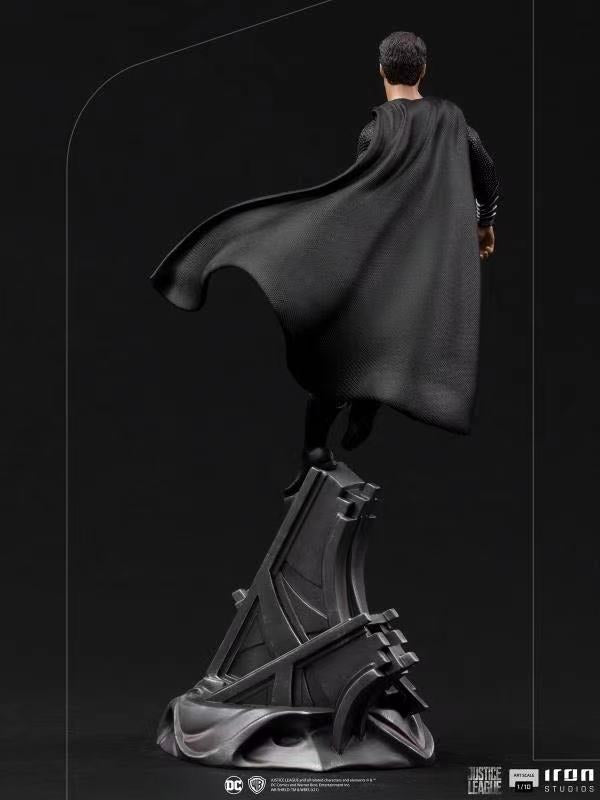 Iron Studio - Superman - Black suit [1/10 scale]